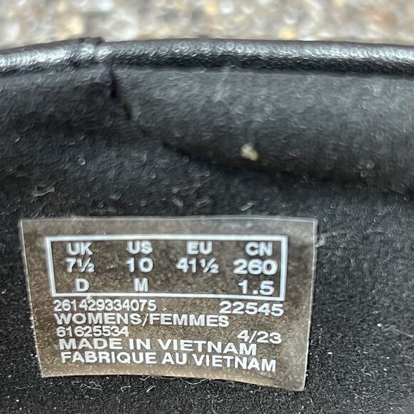 Clarks Colllection Womens 10M Comfort Casual Classic Black Leather Slip On Flats - Picture 11 of 11